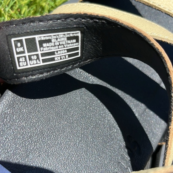 NWT DR MARTENS Blaire Sandals! - Picture 5 of 7